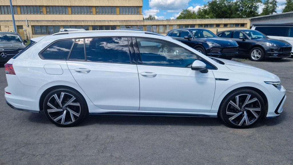 Volkswagen Golf VIII