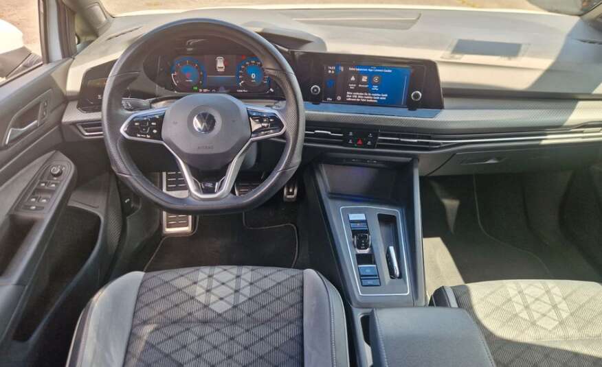 Volkswagen Golf VIII