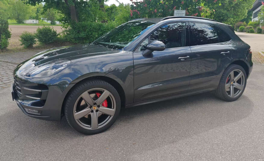 Porsche Macan Turbo